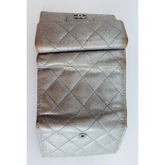 Chanel Metallic Caviar Quilted Flap Wallet SHW Series 31 2021 Authentic CoA - Picture 5 of 11